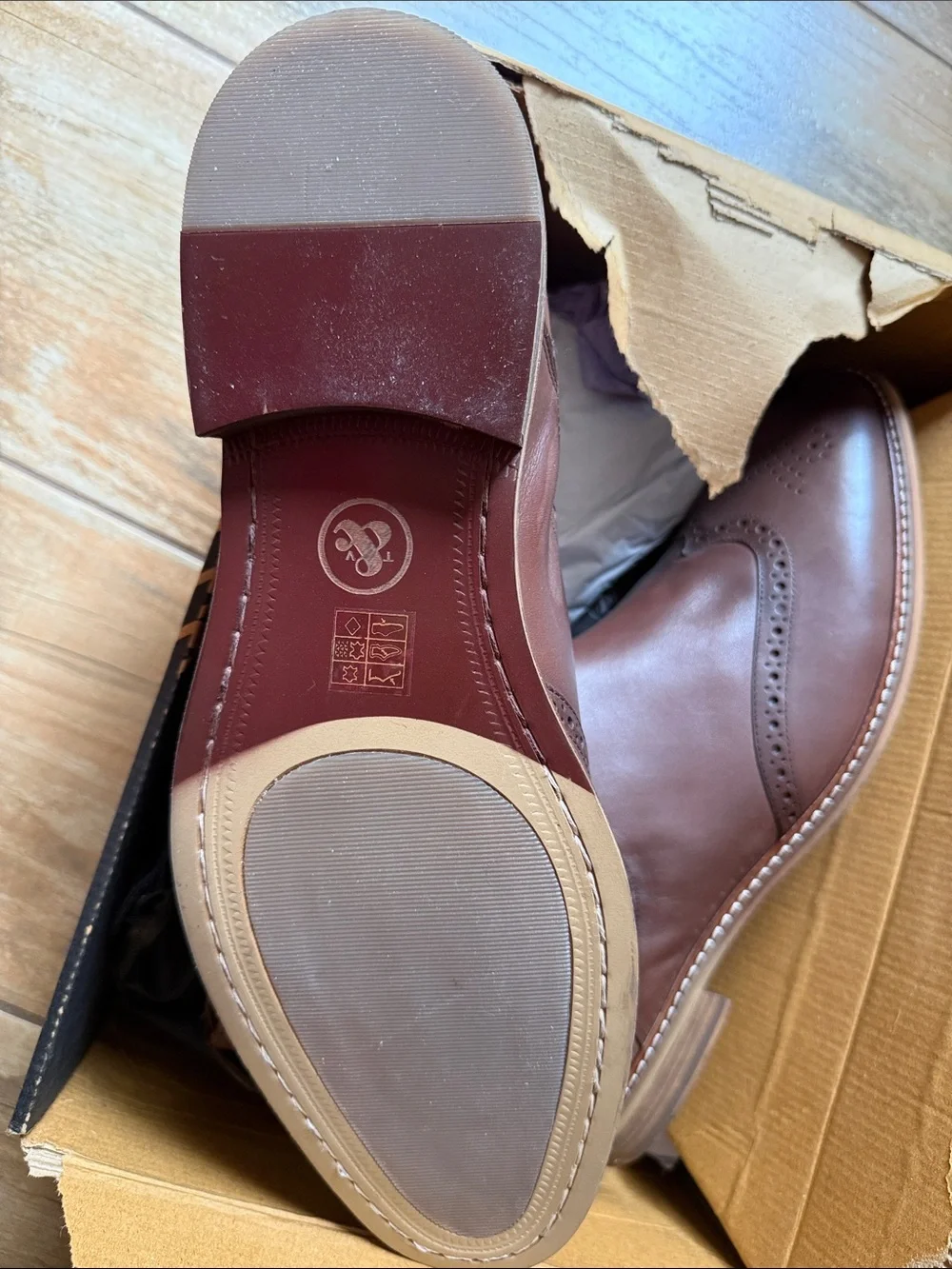 T&V Watson Men's Brown Leather Boots